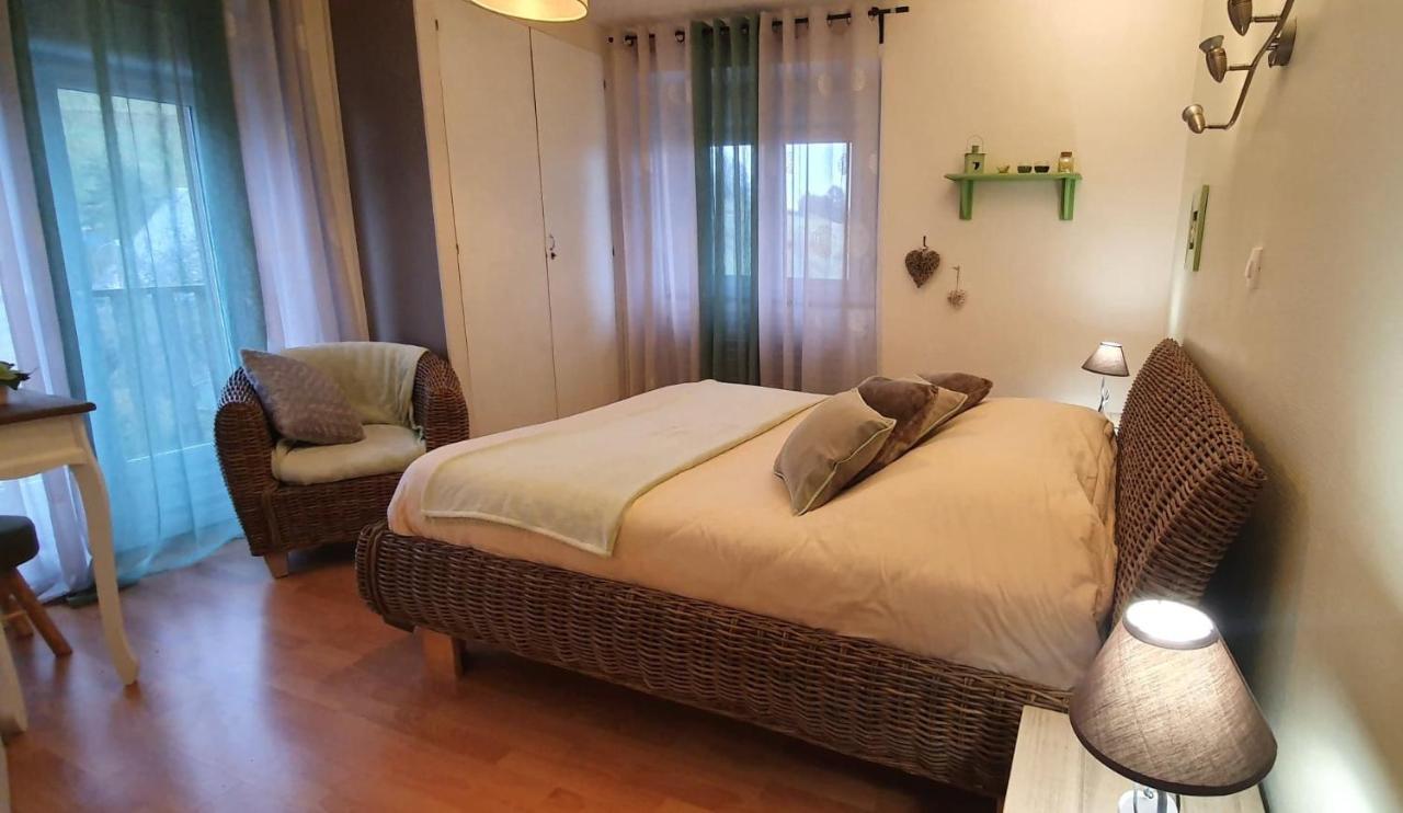 Chambre D'Hotes Le Saut De La Truite Орбе Екстериор снимка